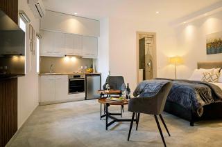 Icarus & Hermes Luxury Apartments - - 7