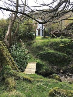 Coolranny Schoolhouse - - 5