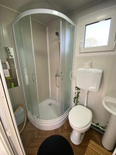 Danube Oasis Stevantown 2 - 3