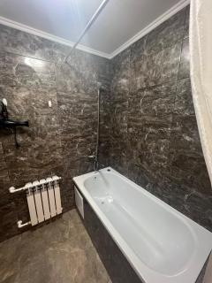 Алиханова 10А - 3