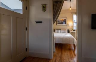 Eastside Bungalow - Livingston - 1