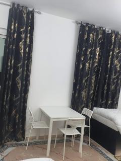 Apartment For Ladies only - Dubai - 5