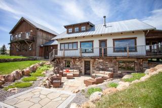 Meredith Ranch Chalet and Guest House - Livingston - 0