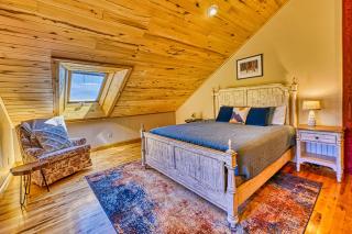 Jackalope Lodge - Livingston - 3