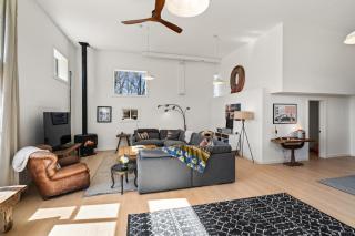 River Island Retreat - Livingston - 2