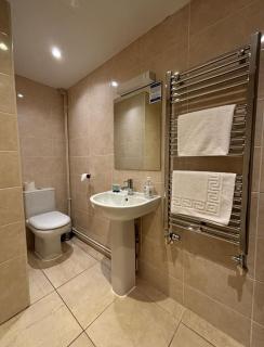 Stay and Relax at The Yew Tree - Manuden - 3