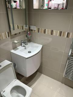 One bed Flat - Perivale - 2