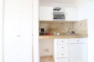 Lovely view, beach suite, 10 min to airport HotelZ -Sol3710- - Cancún - 0