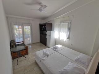 Nick House - Pefkohori - 2