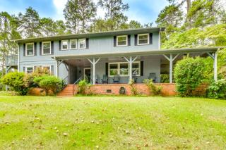 Spacious Home with Porch, 4 Mi to Downtown Clemson! - Central - 9