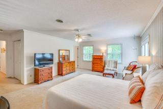 Spacious Home with Porch, 4 Mi to Downtown Clemson! - 1