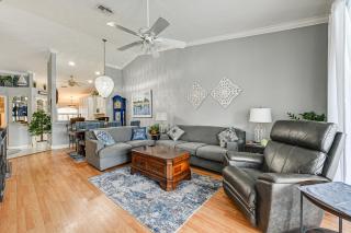 Charming Naples Getaway with Pool Less Than 5 Mi to 5th Ave! - Naples - 6