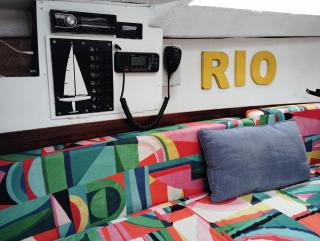 70's Tiny Boat - Lisboa - 1