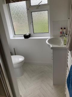 Beaumaris Road 4 bed house - Newport - 7