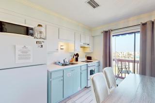The Inn at St Thomas Square 1304A - Panama City Beach - 5
