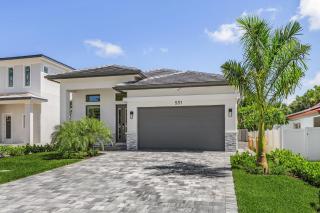 Villa Del Mare at The Beach w 4 En-suites - 9