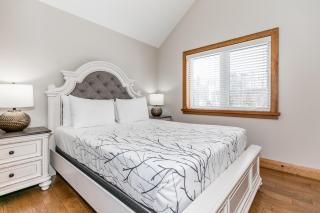 Villas Of Muskoka - Duplex Villa 4B - Bracebridge - 1