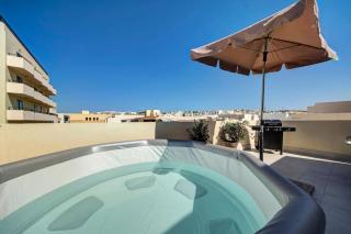 2br Penthouse with Jacuzzi - Il-Gżira - 5