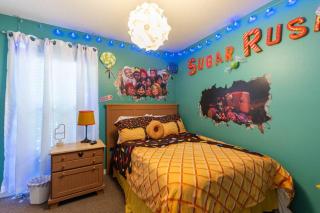 Amazing Star Wars & Disney Vr Gaming House! - 5