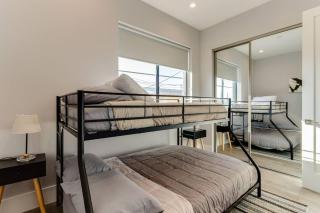 Modern 4 Bedroom Masterpiece With Rooftop Deck - 2