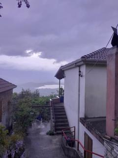 Sara & Mateo Guesthouse - Libohovë - 8