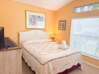 EP1051SEL - Waterfront Pool Home Near Disney - Kissimmee - 5