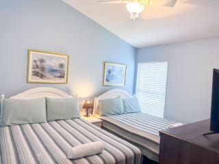 EP1051SEL - Waterfront Pool Home Near Disney - Kissimmee - 2