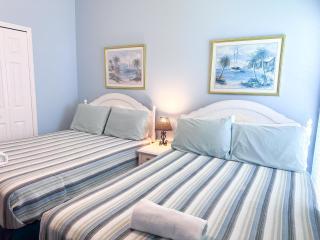 EP1051SEL - Waterfront Pool Home Near Disney - Kissimmee - 1