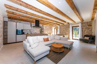Seafront Villa Draga with heated infinity pool - Mali Iž - 7