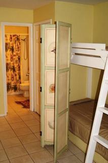 SW201 LUXURIOUS CONDO 3 minute walk to beach access - South Padre Island - 5
