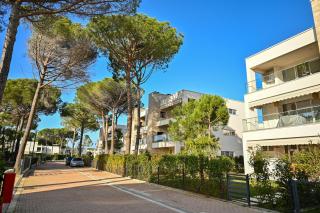Cozy Apartment in San Pietro Resort - Happy Rentals - Lalzit Bay - 3