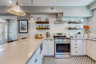 Woodrow Manor - Galveston - 6