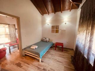 PYRGOS house - Develíkia - 2