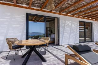 Obsidian Suites Milos - Mytakas - 2