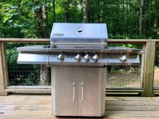 Close to Lake Blue Ridge, Hot Tub, Swing Beds - Morganton - 8