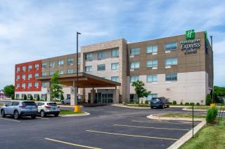 Holiday Inn Express & Suites - Yorkville by IHG - 0