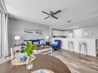 BeachFront-Majestic Beach Resort 1513 - Panama City Beach - 3