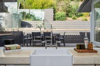 Livistona by Beach Stays - Avalon - 1