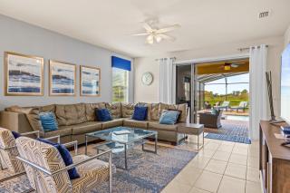 Solterra Palms at White Rose Villas - Davenport - 2