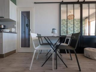 Appartement 3* face à la plage avec balcon et cuisine équipée - FR-1-197-587 - 6