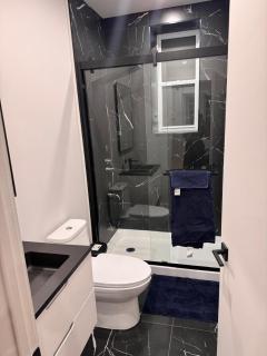 Luxueux Appartement Downtown - Montreal - 3