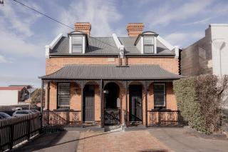 Brisbane Terrace One - Inner city with parking - Hobart - 0