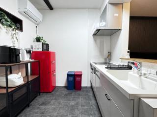 Official TRhouses 和御 玖鶴 15 minutes to Shinsaibashi, Kuromon Market and Namba - Osaka - 6