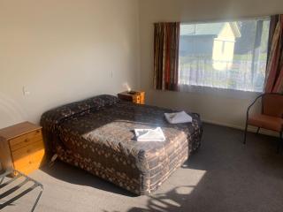 The Cheviot Hotel - 8