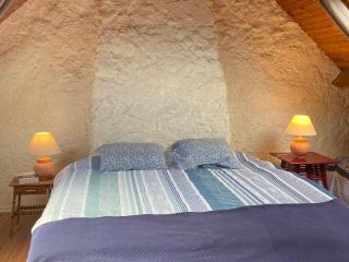 Maison cosy à Locmaria, 6 pers, 1 km plage, grand jardin, animaux ok - FR-1-418-256 - 3