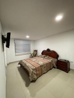Espectacular casa en Manizales - Manizales - 4
