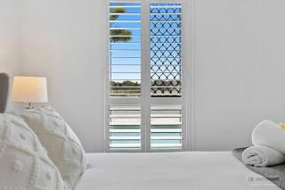 Waters Edge! - Banksia Beach - 4