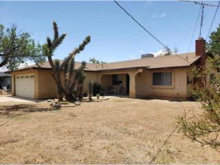 Quaint Vintage Ranch Style 4BedRoom 2Bath Sleeps 10 - Lancaster - 8