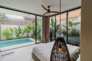 Luxurious 3 Bedroom in Canggu - 3