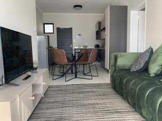 Umunlád Suites - Midrand - 2